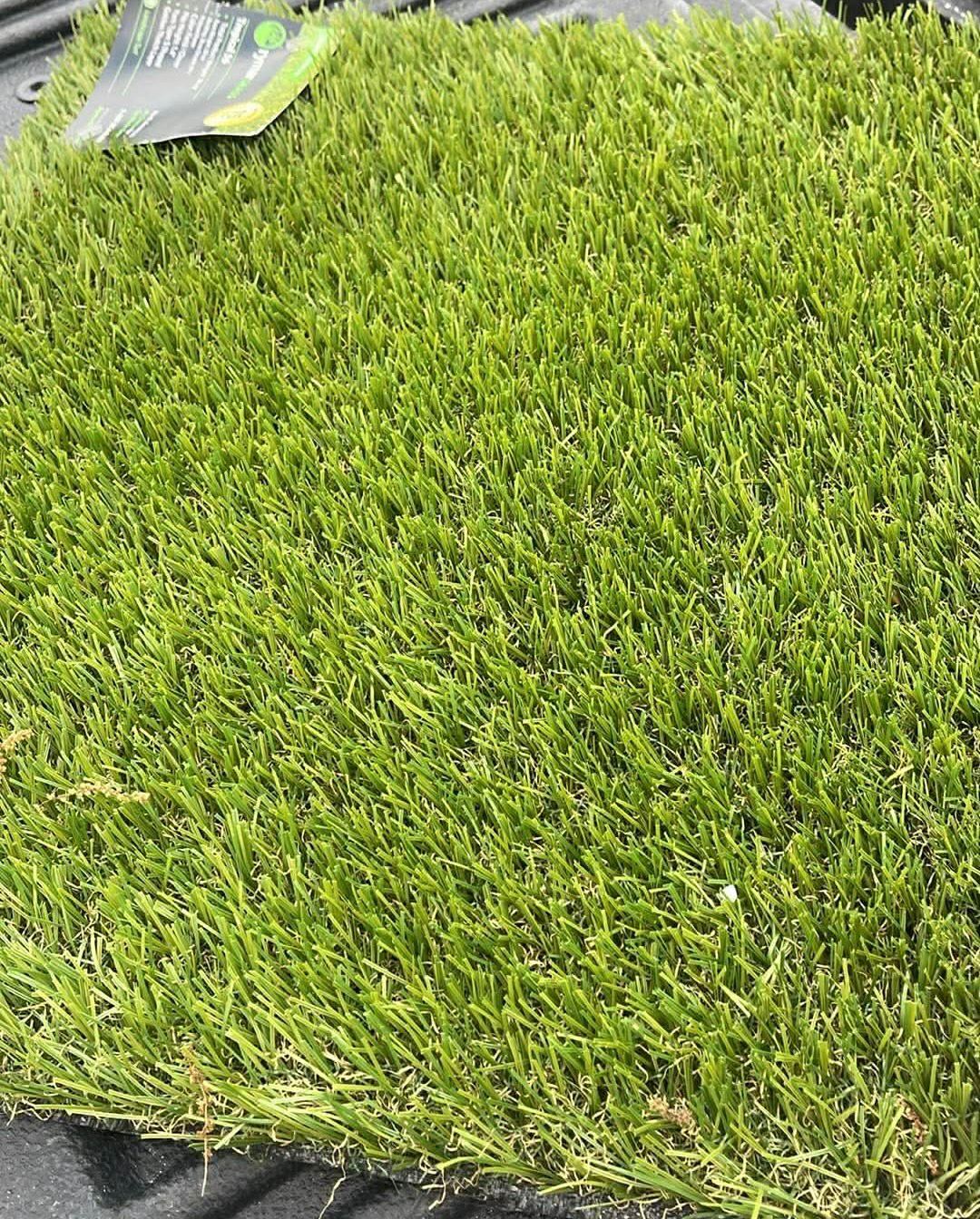 Artificial Turf - 70oz