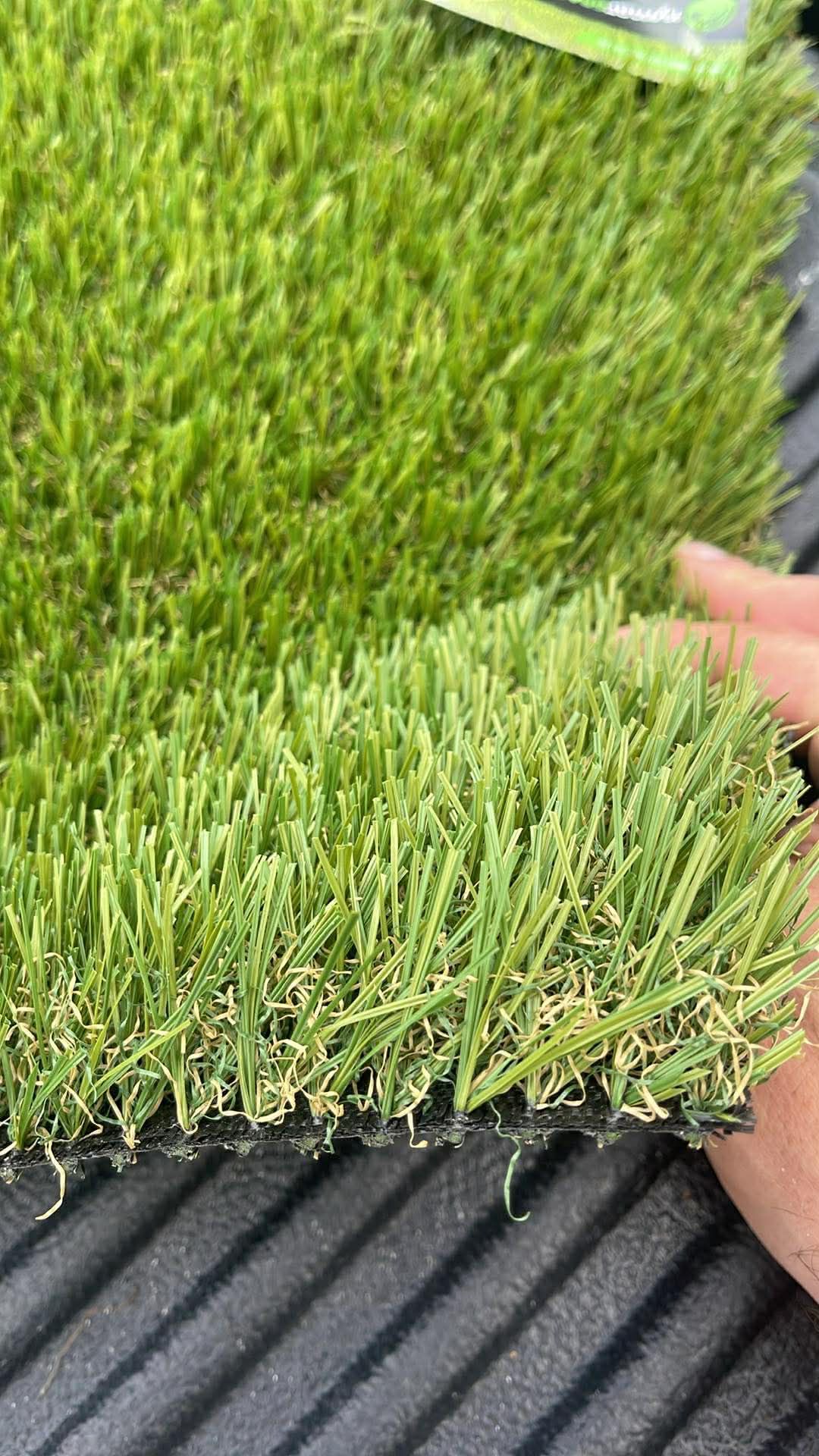 Artificial Turf - 70oz